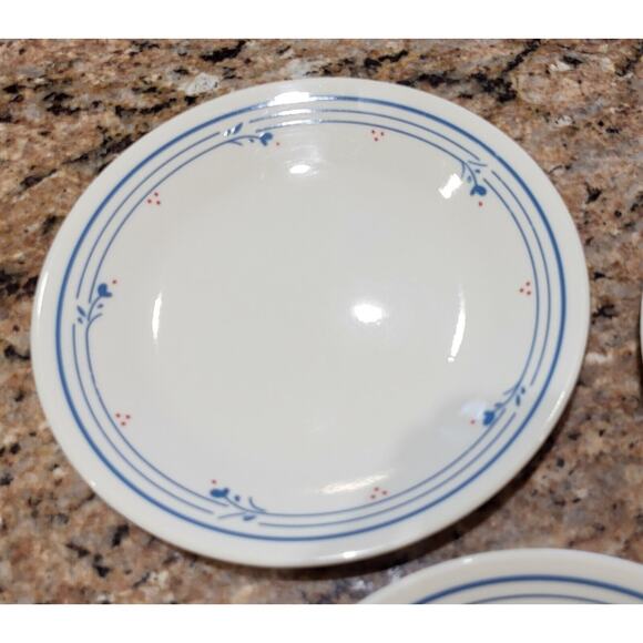 3 Corelle Country Violets Bread & Butter Plates Beige Plates Blue Flowers 6.75" - Picture 4 of 11